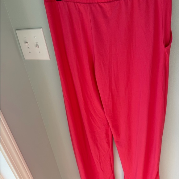 TALULAH Pink Intimates Set - Picture 6 of 6